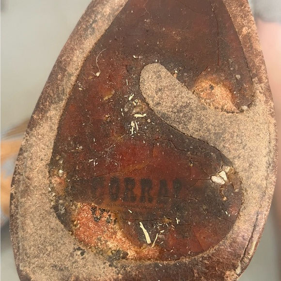 Corral Tan and Red Heeled Boots - Picture 6 of 7